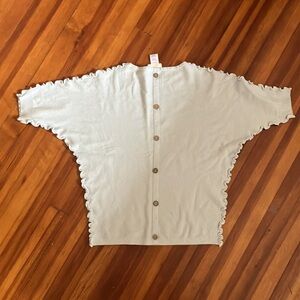 NWT 🌹 Light Blue Scalloped Dolman Elbow Sleeve Sweater Size S